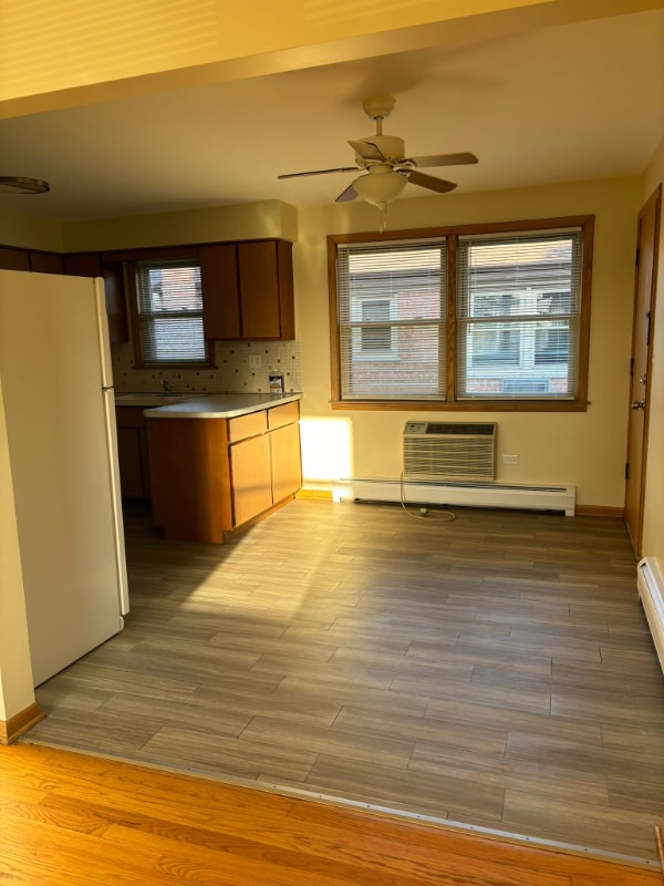 Building Photo - 7350 W Belmont Ave