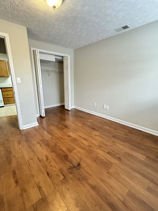 Building Photo - 111 Hiawatha Trail