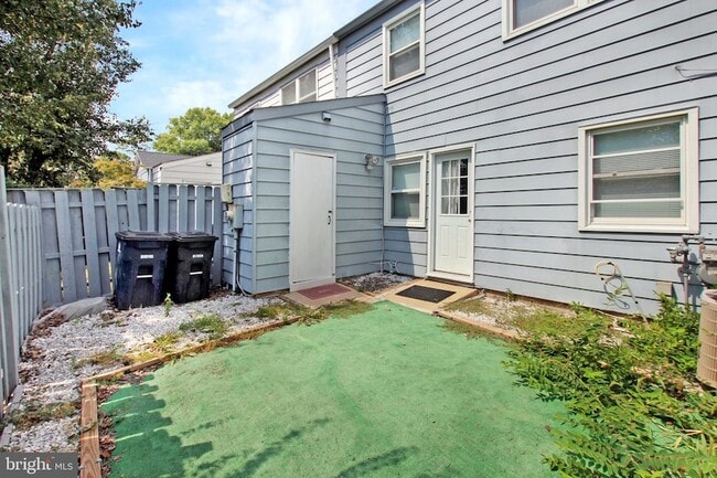 Building Photo - 9919 Boise Rd