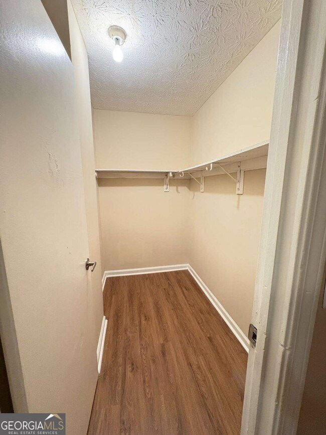 Building Photo - 5371 Century Trce