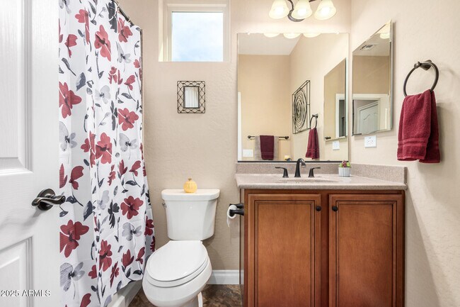 Building Photo - 856 E Harmony Wy