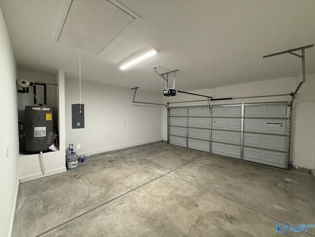 Building Photo - 24057 Quints Dr