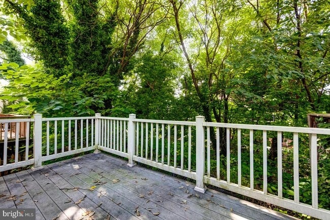 Building Photo - 4442 Baker St