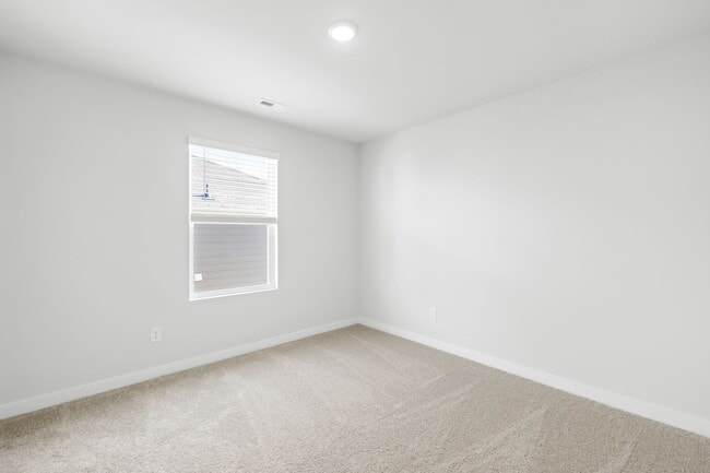 Building Photo - New Contruction 4BR/2.5BA Single Family Home in Blue Sky Meadows