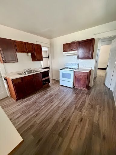 Kitchen - 1619 S 14th St