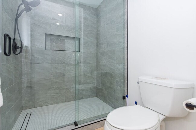 Building Photo - 1423 Sweet Grass Trail