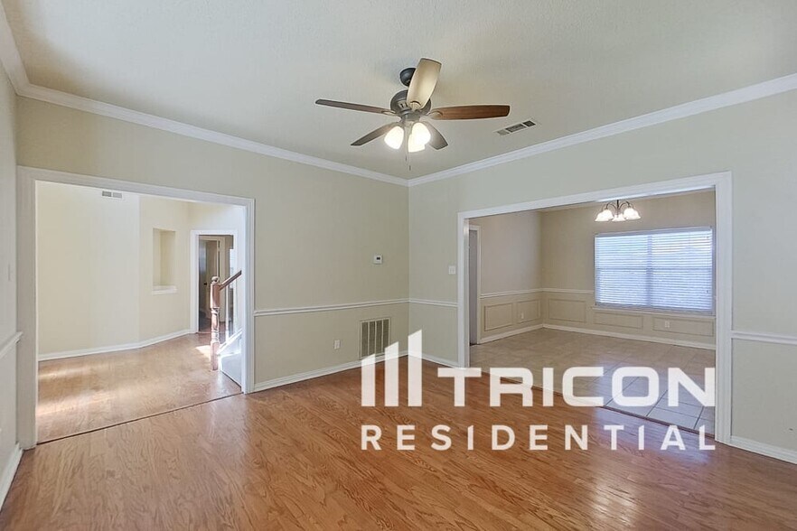 Building Photo - 4116 Kingsferry Dr