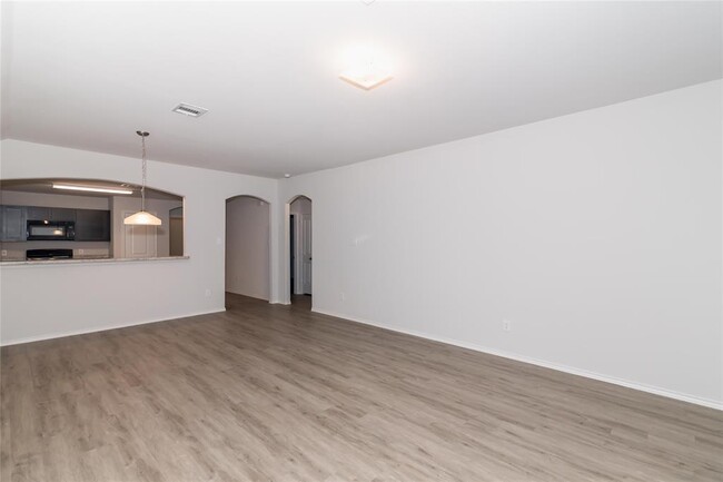 Building Photo - 22428 Clear Castle Dr