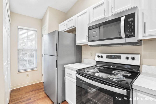 Building Photo - 4913 Stratford Pine Ln