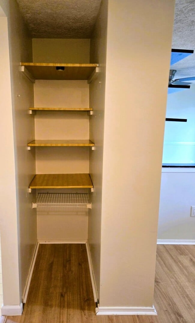 Building Photo - 7808 Butterfield Dr