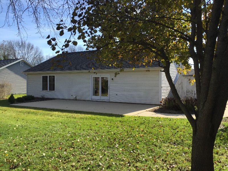 Building Photo - 171 Peacock Ct