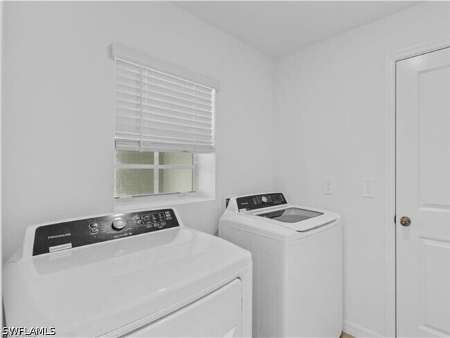 Building Photo - 17531 Monte Isola Wy