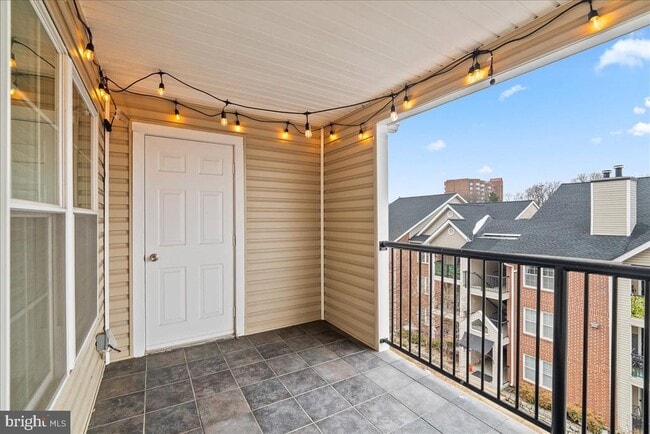 Building Photo - 3311 Wyndham Cir