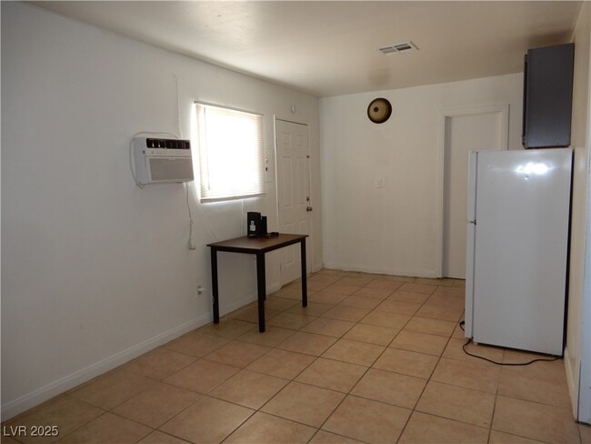 Building Photo - 1554 Silver Mesa Way