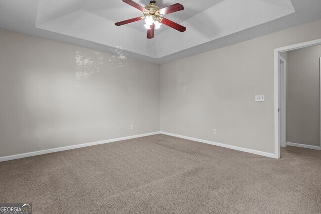 Building Photo - 2284 Oakland Spring Dr