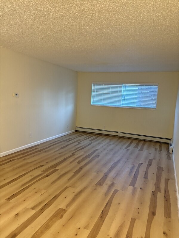 Building Photo - 3620 Verde Dr