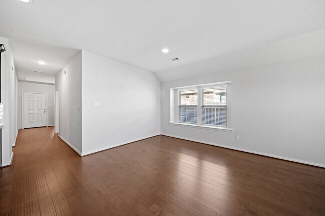 Building Photo - 8210 Vida Costa Dr