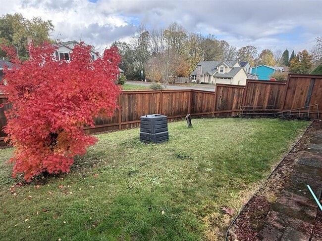 Building Photo - 1943 SE 73rd Ave