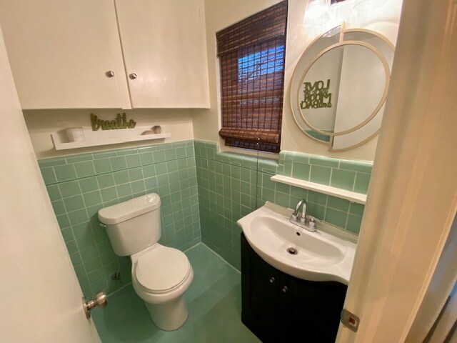 Building Photo - 1925 Peavy Rd