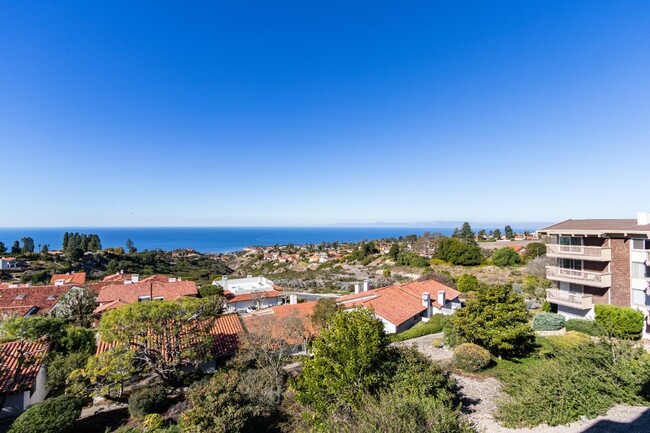 Building Photo - A Coastal Sanctuary with Ocean Views