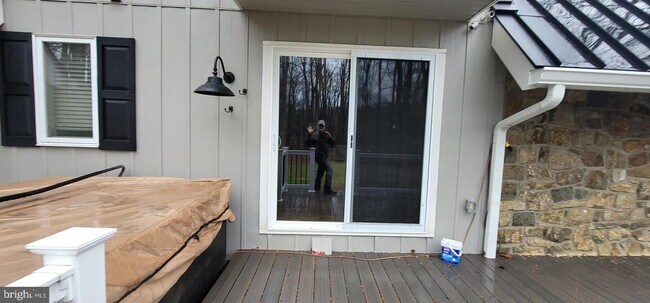 Building Photo - 151 Bollinger Rd