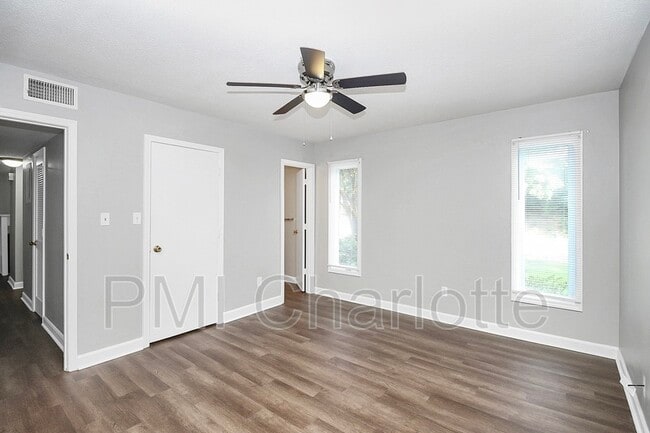 Building Photo - 4722 NC-73