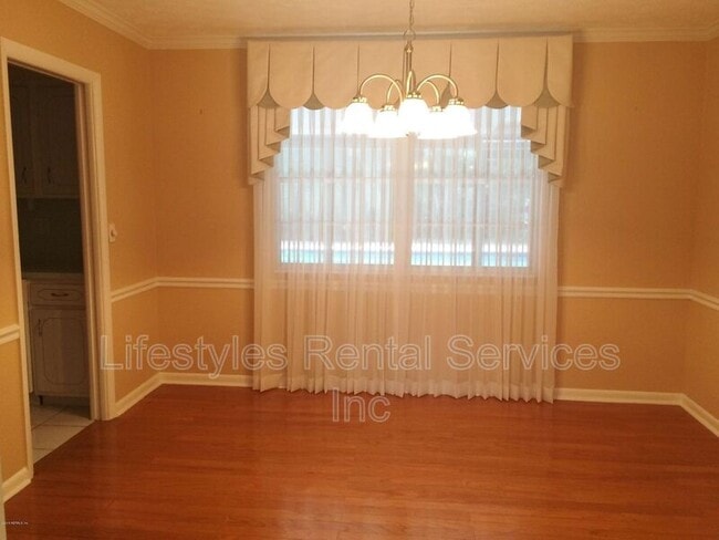 Building Photo - 1603 Arrowhead Trail
