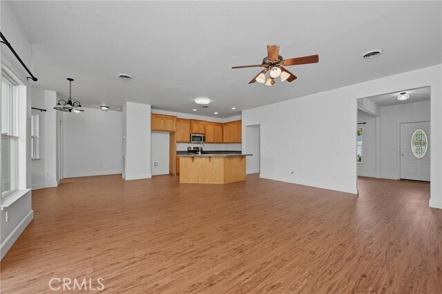 Building Photo - 18231 Deer Hollow Rd