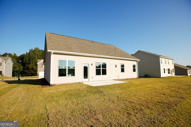 Building Photo - 452 Hellen Vly Dr