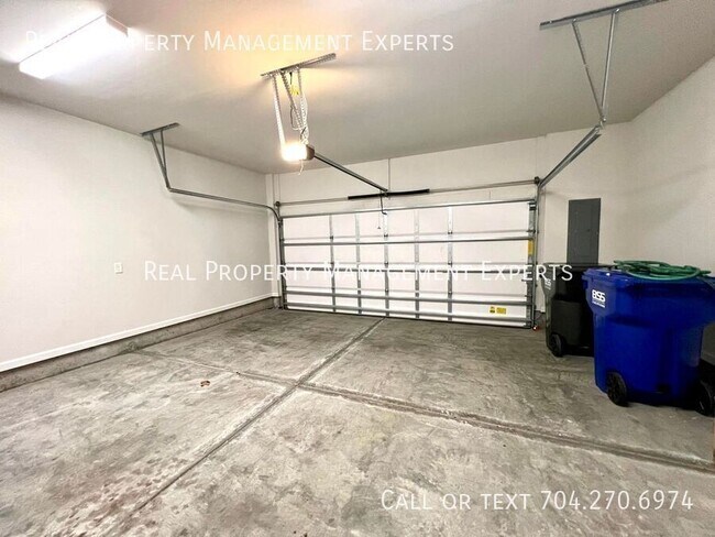 Building Photo - 1276 Brawley School Rd