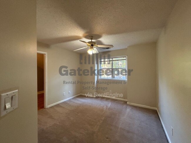 Building Photo - 94 Barrington Ridge Ct