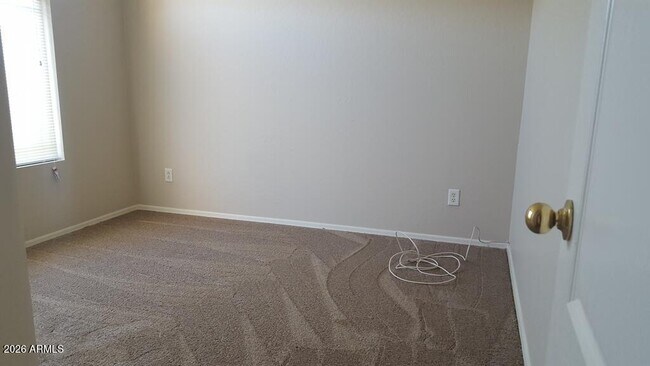 Building Photo - 12926 W Fleetwood Ln