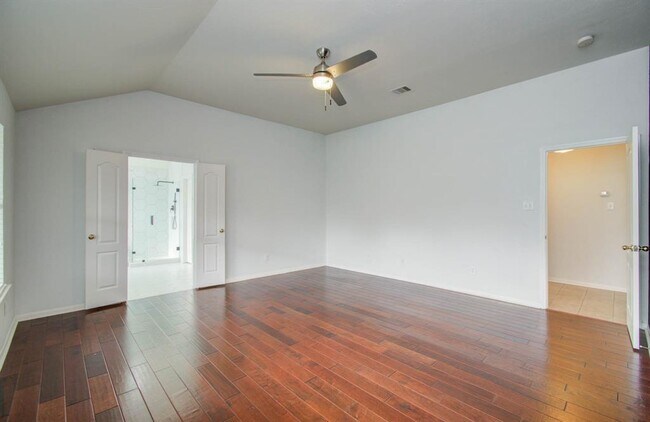 Building Photo - 15011 Redding Crest Ln