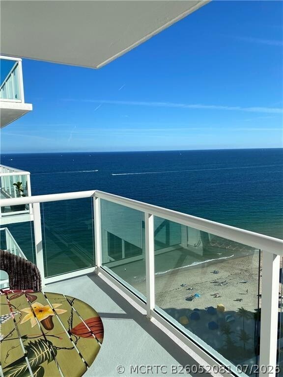 Building Photo - 3550 Galt Ocean Dr