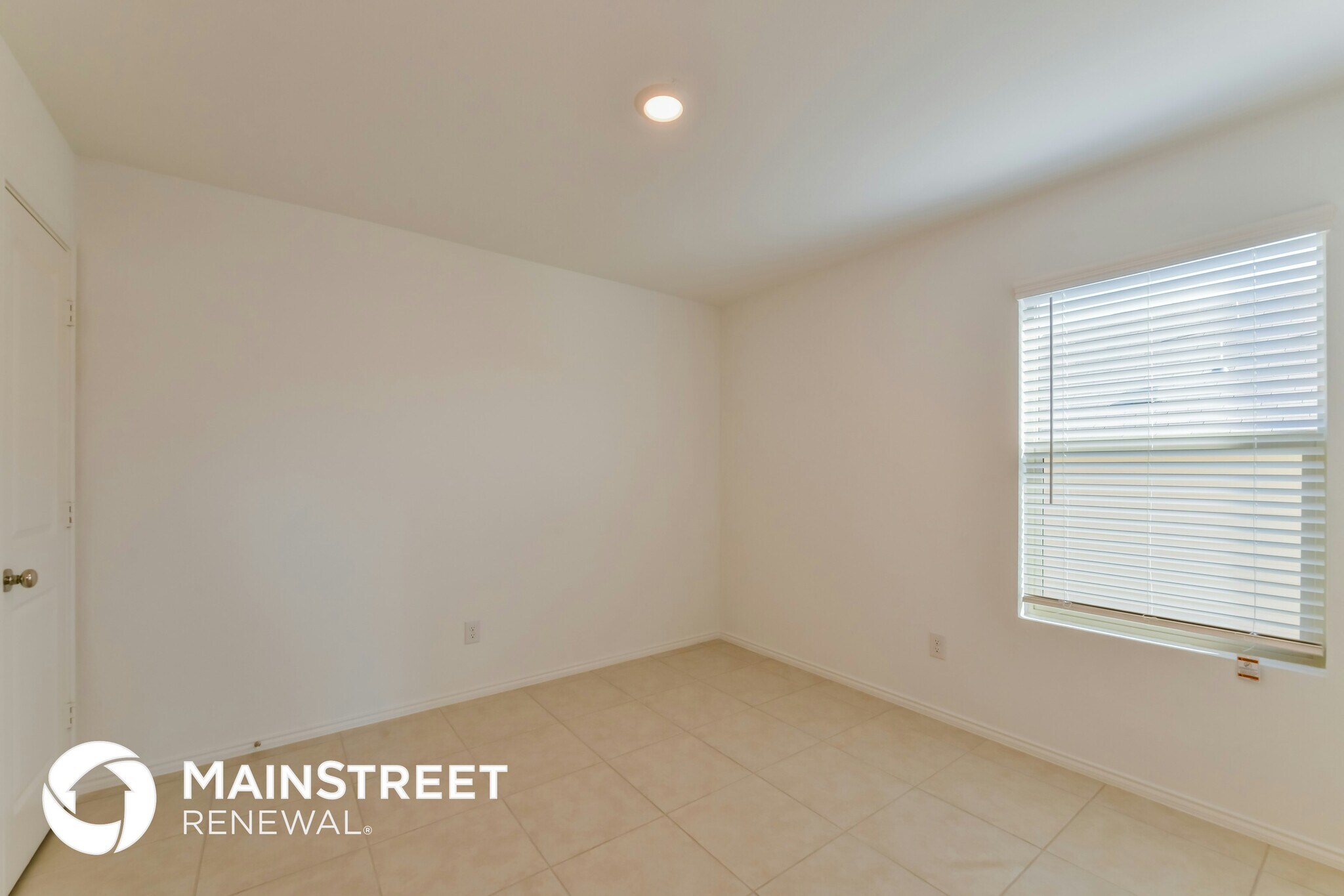 Building Photo - 332 Dry Cyn Wy