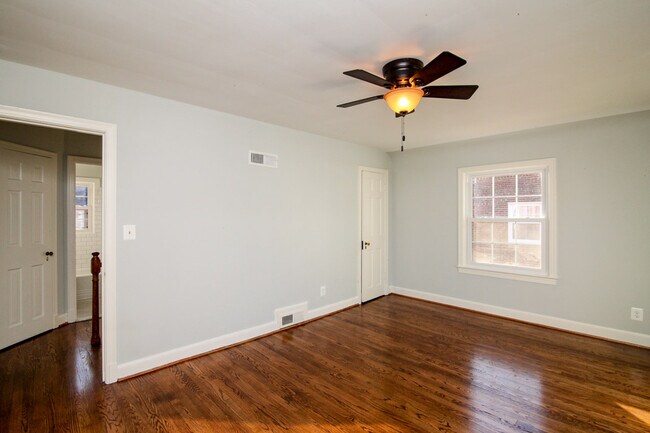Bedroom 1 - 2713 South Veitch Street