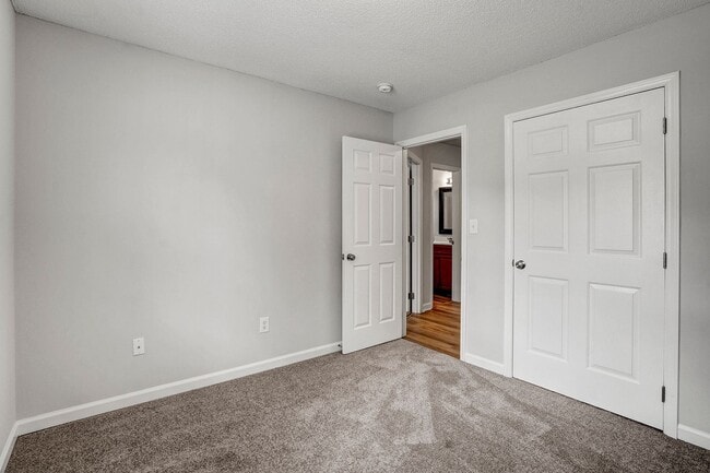 Building Photo - 1300 Poplar Ridge Rd
