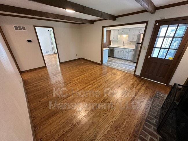 Building Photo - 8216 W 97th St
