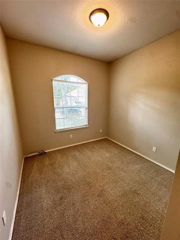 Building Photo - 3952 Ringdove Way