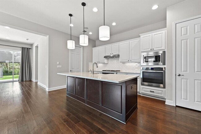 Building Photo - 7124 Calpe Dr