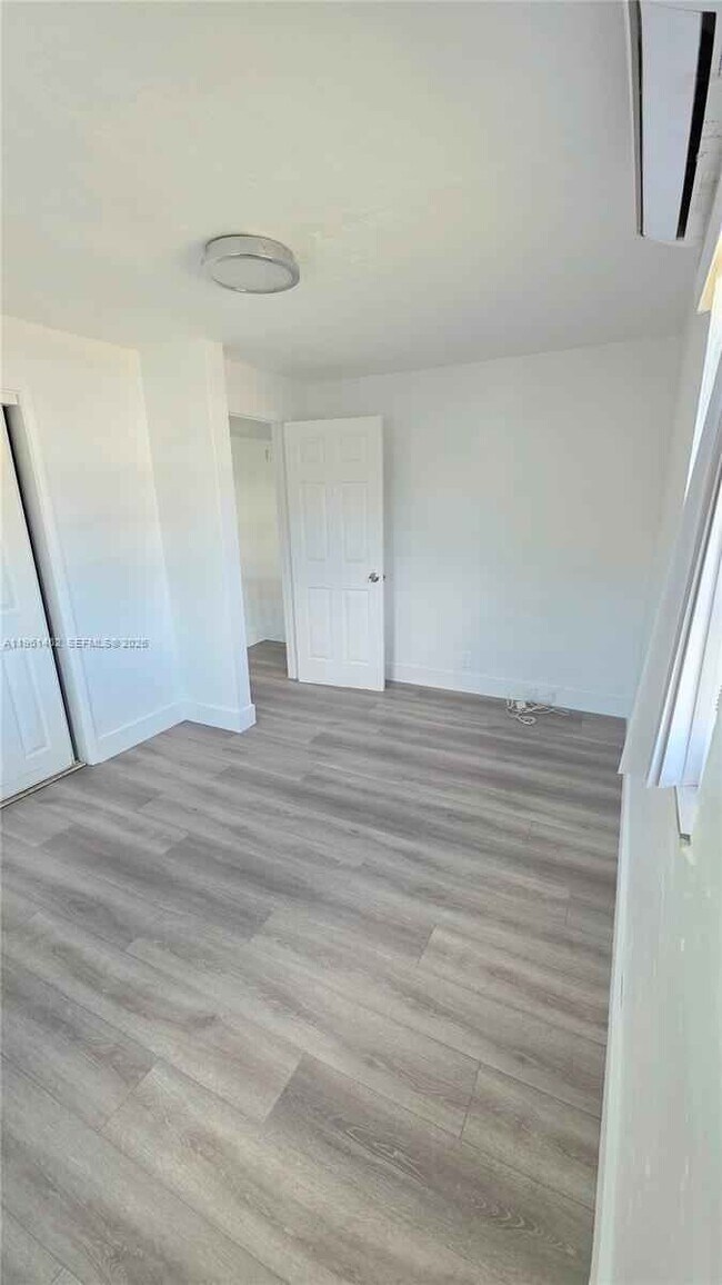 Building Photo - 6616 Raleigh St