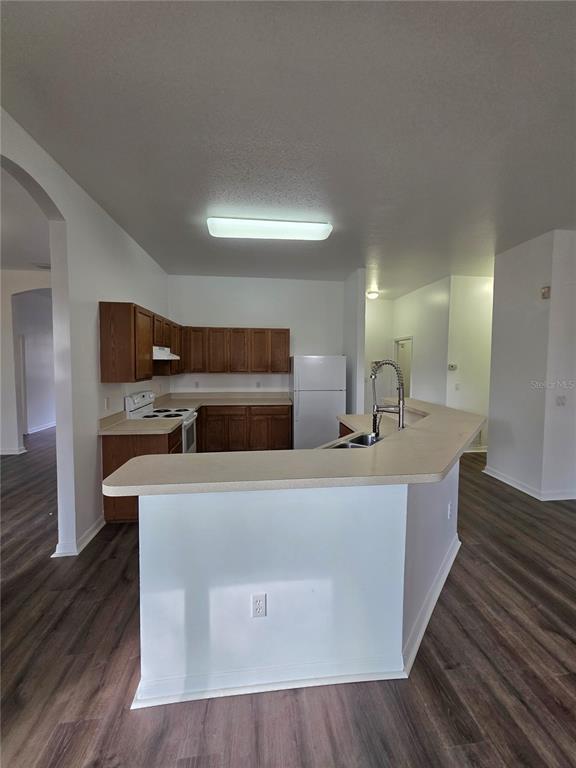 Building Photo - 2818 NE 24th Pl