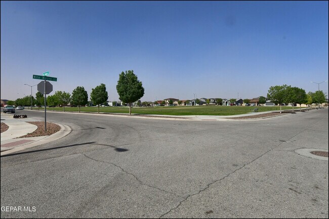 Building Photo - 14852 Willie Worsley Ave