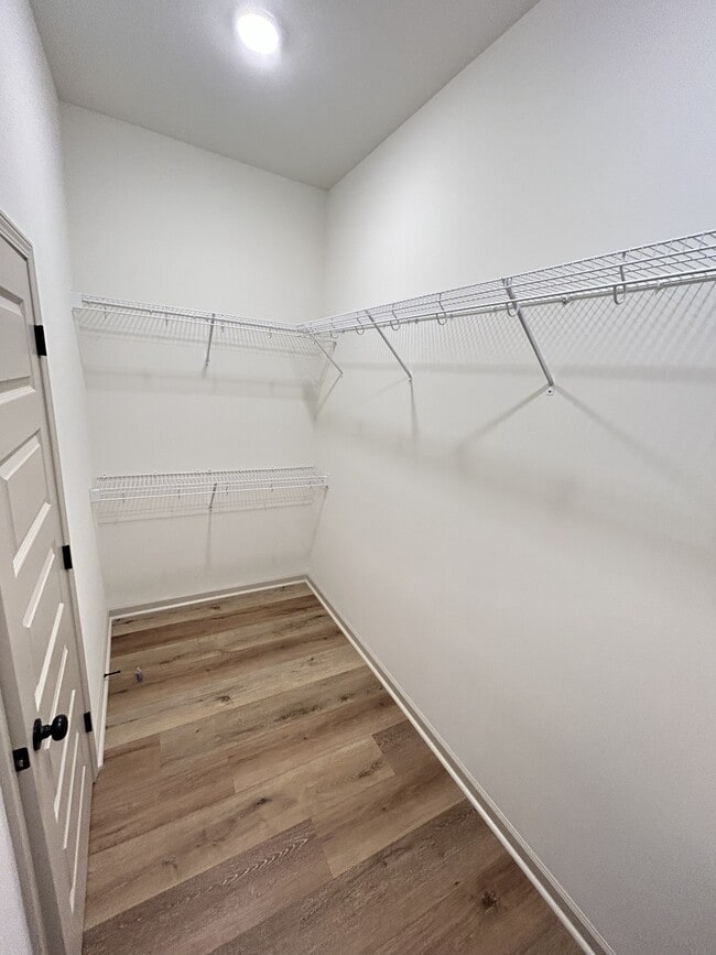 Building Photo - 9508 Dakota Dr