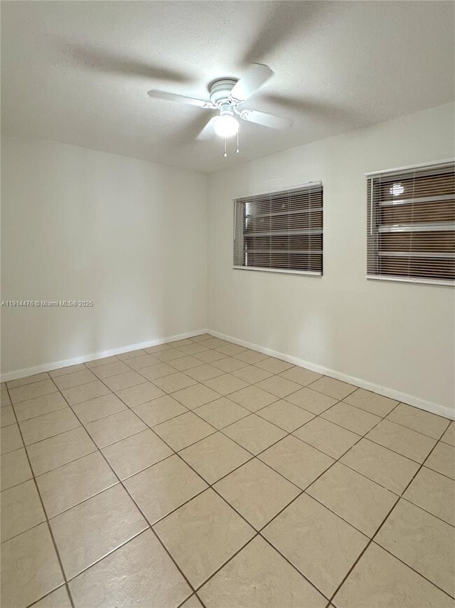 Building Photo - 2225 Taylor St