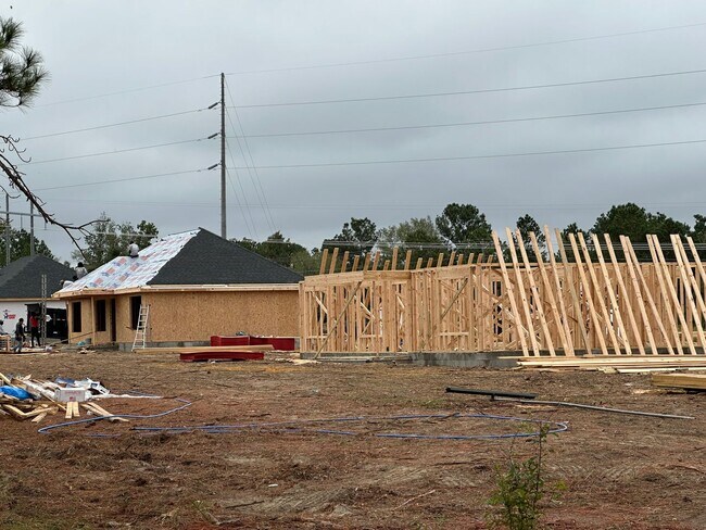 Building Photo - 3 Bed 2 Bath House - New Construction Comi...