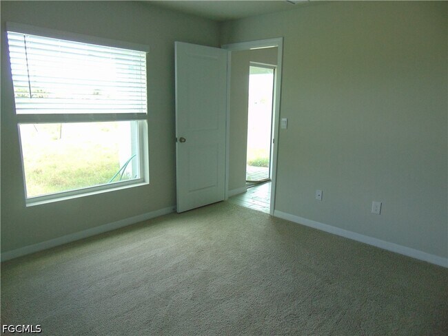 Building Photo - 7005 Calder Cir