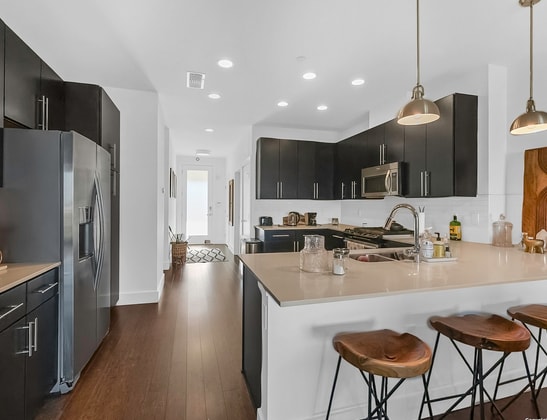 Building Photo - 2800 Treble-5ID104.1