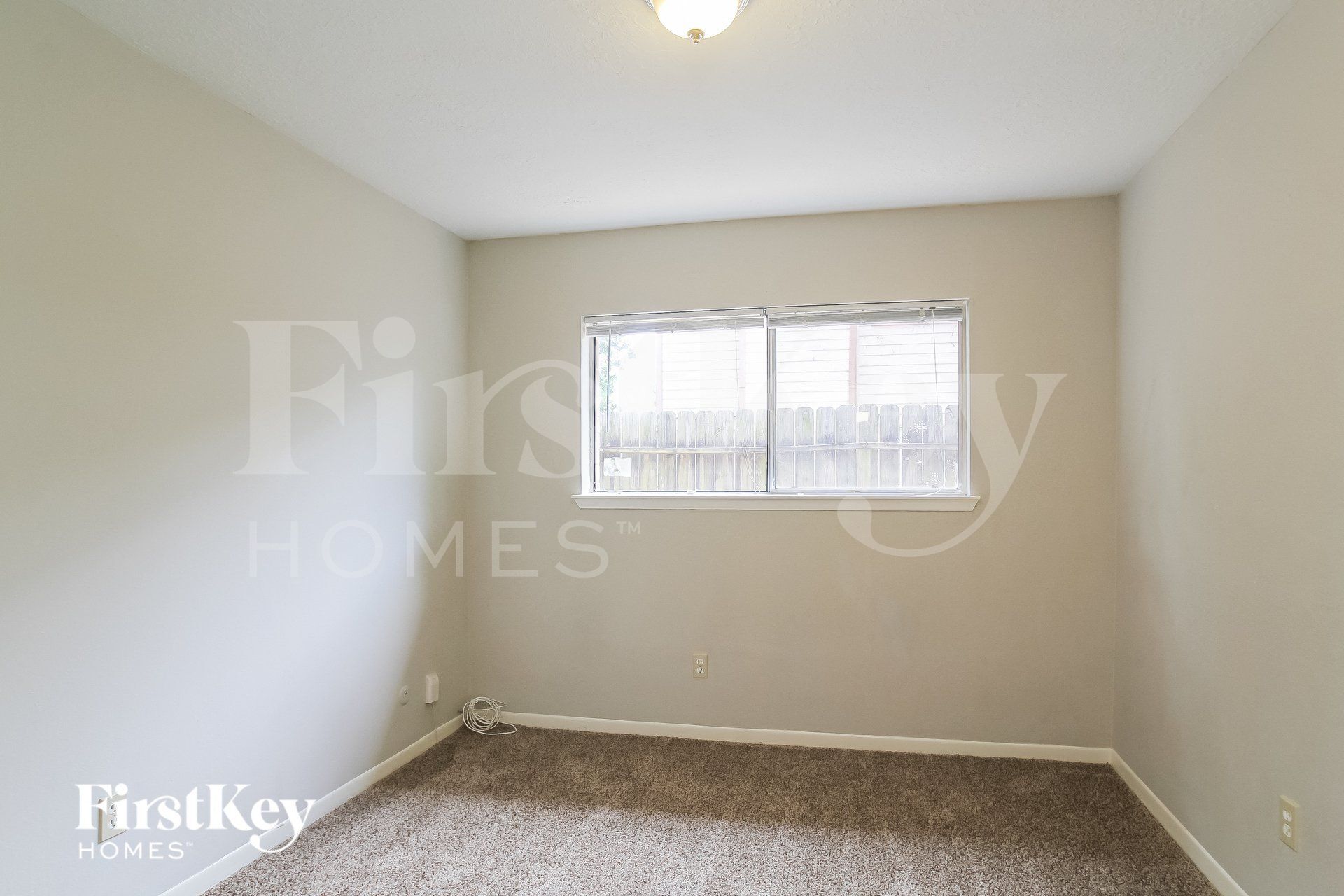 Building Photo - 3618 Village Grove Dr