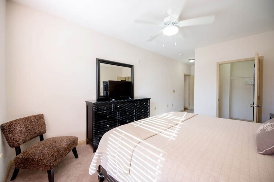 Building Photo - 3373 Renaissance Park Pl